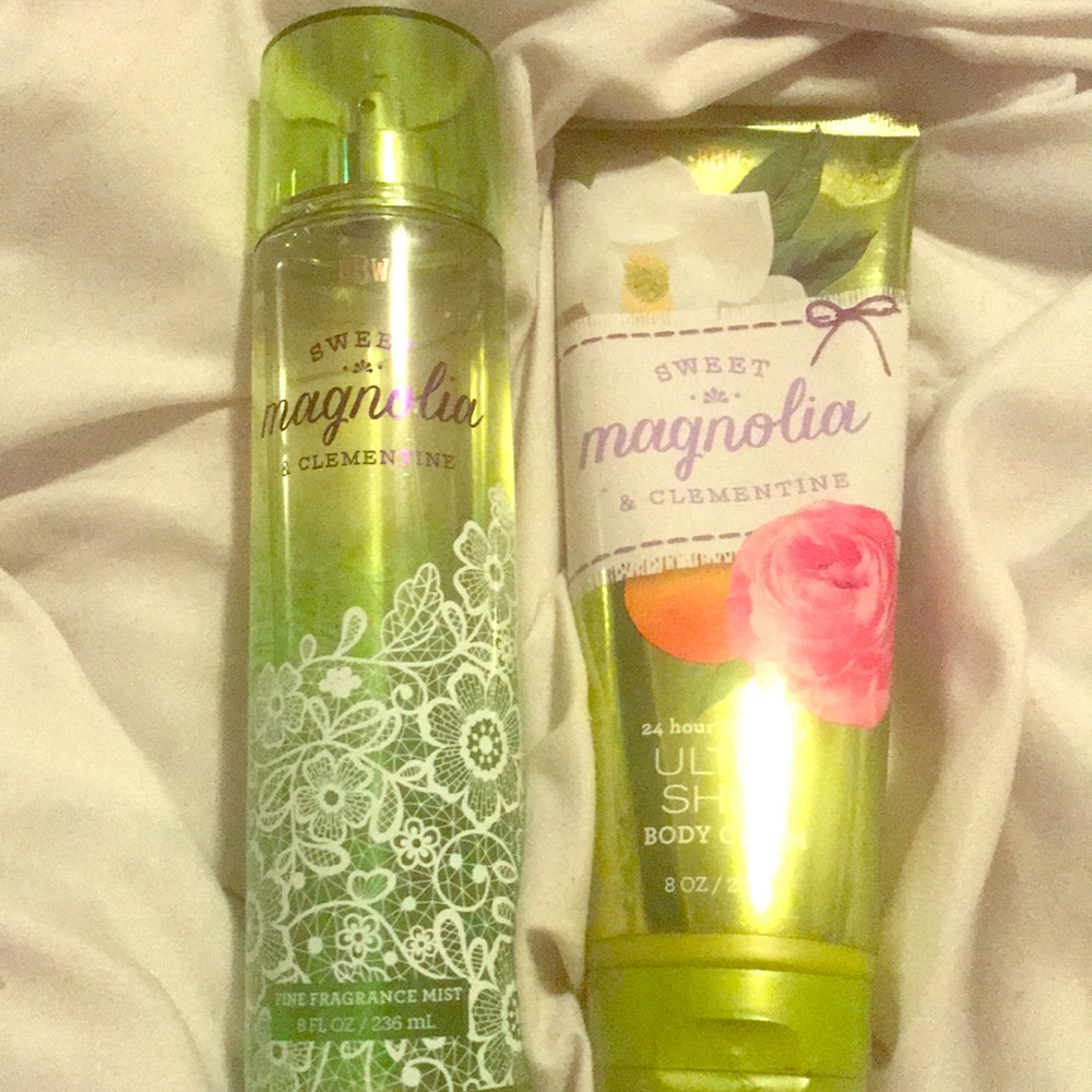 Body spray and lotion set